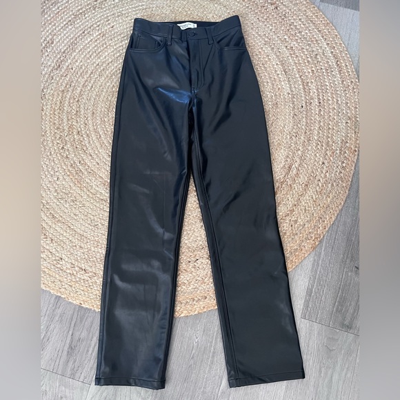 Abercrombie & Fitch Vegan Leather 90s Straight Pant - Picture 6 of 9